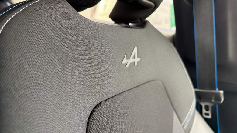 Renault Symbioz 1.6 E-Tech FHEV 145 Techno Esprit Alpine 5dr Auto Hybrid Estate